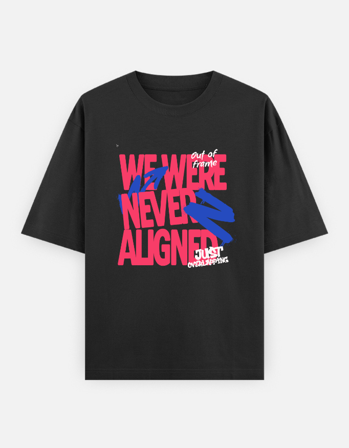 Out of Frame - Oversized T-Shirt